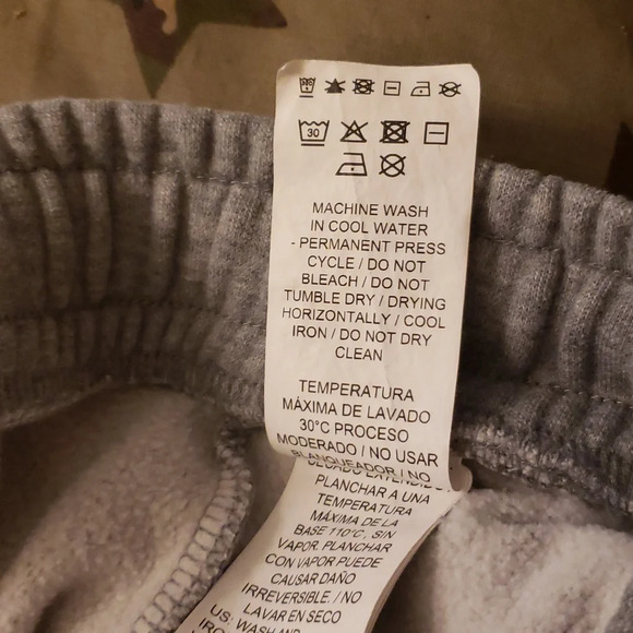 Women's Puma Joggers - Picture 7 of 10